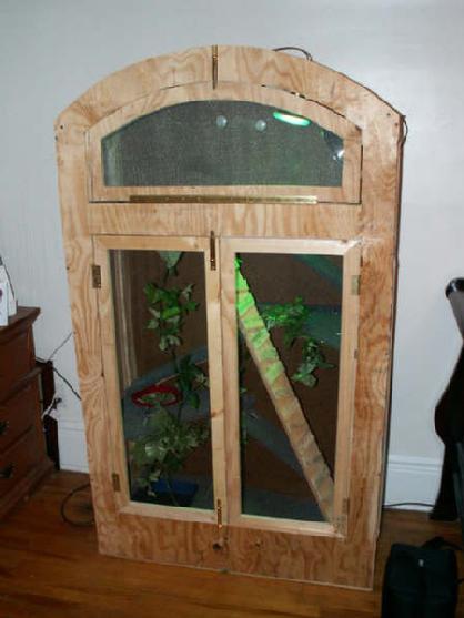 iguana cage with front door